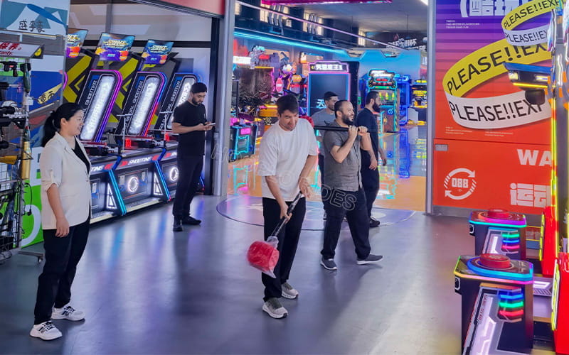 Uzbekistan Client Visits Hooplo’s Guangzhou Arcade & Amusement Equipment Factory for New Mall Project